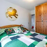 Spacieuse Avec Parking, Jardin, Animaux Admis - Fr-1-409-289