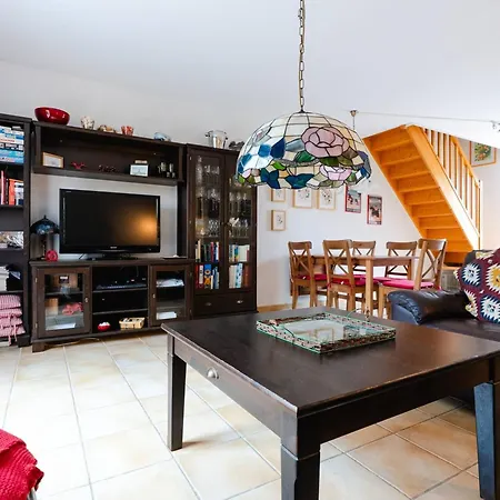 Spacieuse Avec Parking, Jardin, Animaux Admis - Fr-1-409-289 Villa *