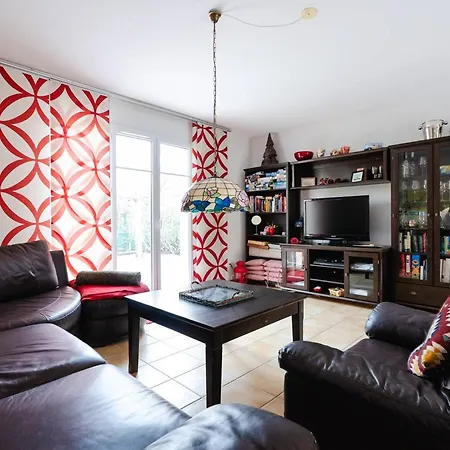 Spacieuse Avec Parking, Jardin, Animaux Admis - Fr-1-409-289 Willa