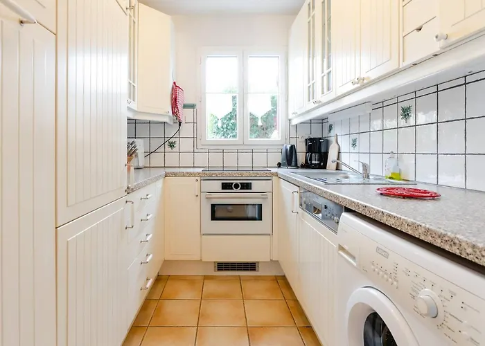 Villa Spacieuse Avec Parking, Jardin, Animaux Admis - Fr-1-409-289