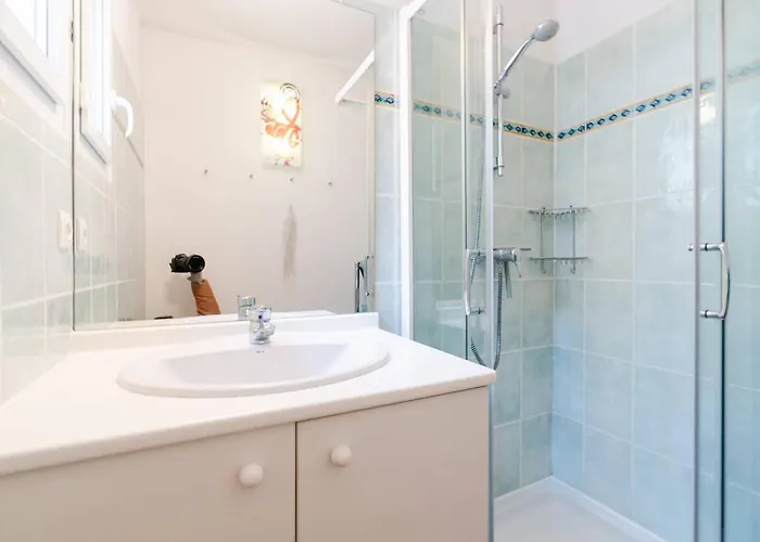 Spacieuse Avec Parking, Jardin, Animaux Admis - Fr-1-409-289 Villa